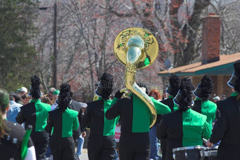 Fanfare 1 image stock. Image du musical, klaxon, festif - 596433