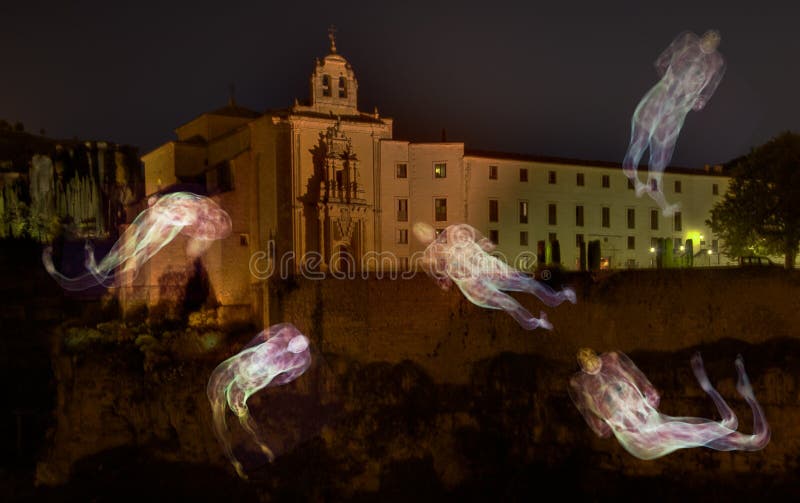 Fantasmi intorno al castello fotografia stock Fantasmi intorno al castello fotografia stock