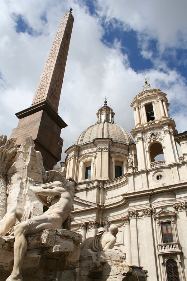 Fantastic Trevi Fountain in Rome / Italy