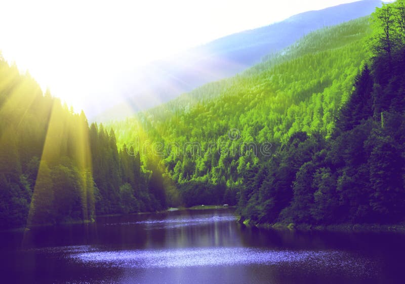 Fantastischer Mountain View lizenzfreie stockbilder Fantastischer Mountain View lizenzfreie stockbilder