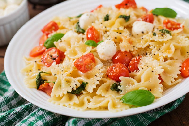Farfalle Pasta Caprese Salad Stock Image Image of farfalle, food