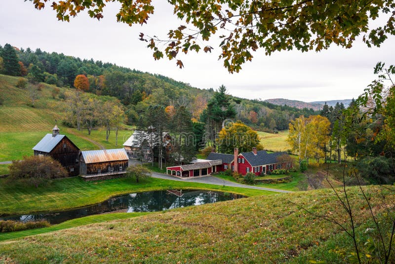 New England Countryside, Farm In Autumn Landscape Stock Photo - Image ...