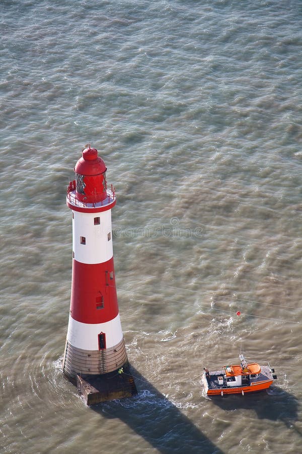 Faro capo sassoso, Regno Unito immagini stock libere da diritti Faro capo sassoso, Regno Unito immagini stock libere da diritti
