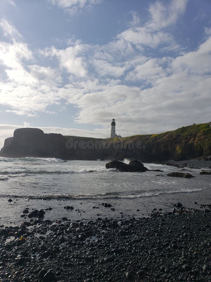 Faro storico della costa dell'Oregon immagini stock Faro storico della costa dell'Oregon immagini stock