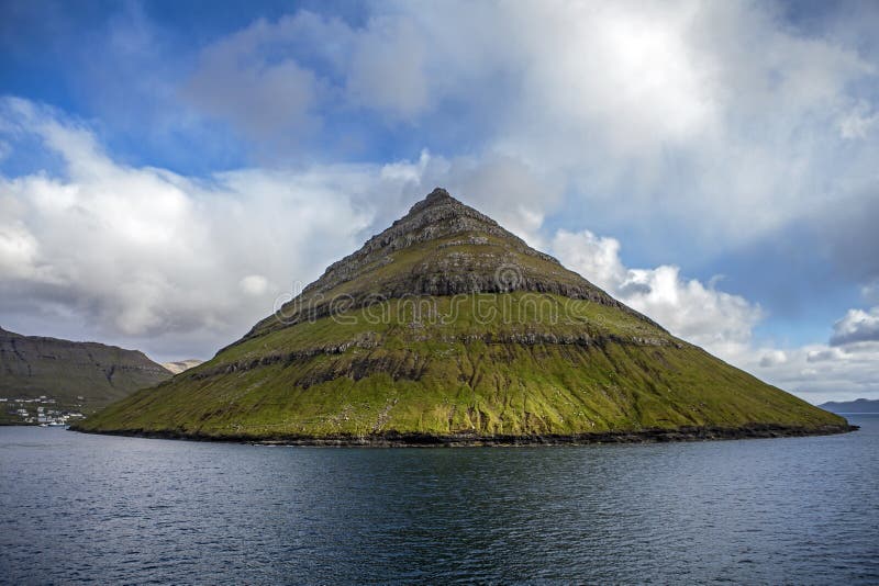 Faroe wyspa, północny atlantyk blisko Klaksvik3 zdjęcia stock