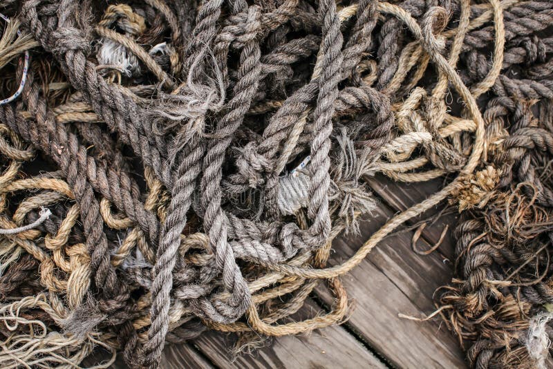 Fartygrep som tätt textureras upp Bästa sikt av gamla tappningrep på träbakgrund arkivbilder Fartygrep som tätt textureras upp Bästa sikt av gamla tappningrep på träbakgrund arkivbilder