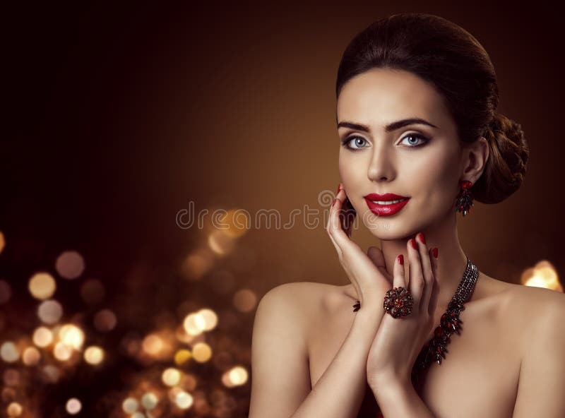 Fashion Model Face and Jewelry, Woman Beauty Portrait, Makeup. Fashion Model Face and Jewelry, Woman Beauty Portrait, Beautiful Girl Makeup and Hairstyle royalty free stock photos Fashion Model Face and Jewelry, Woman Beauty Portrait, Makeup. Fashion Model Face and Jewelry, Woman Beauty Portrait, Beautiful Girl Makeup and Hairstyle royalty free stock photos
