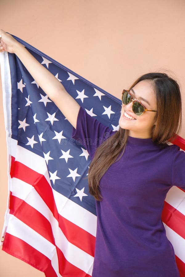 Fashion portrait of Hipster Asian woman wearing sunglasses stock photography Fashion portrait of Hipster Asian woman wearing sunglasses stock photography