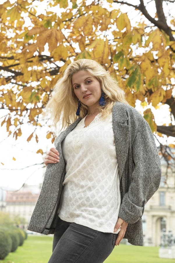 Fashion portrait of young beautiful woman stock images Fashion portrait of young beautiful woman stock images