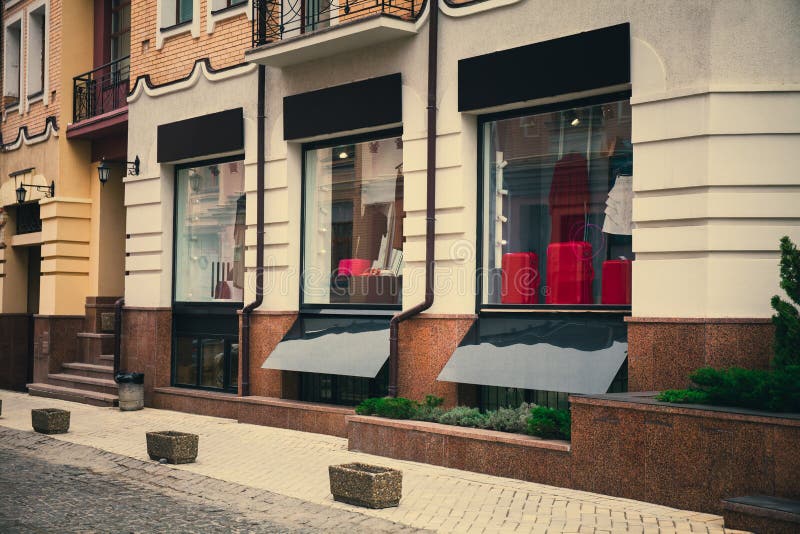 Download Blank Storefront Copy Space Template Crowded Area Mall ...
