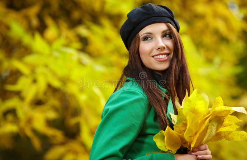 Fashion woman in autumn park