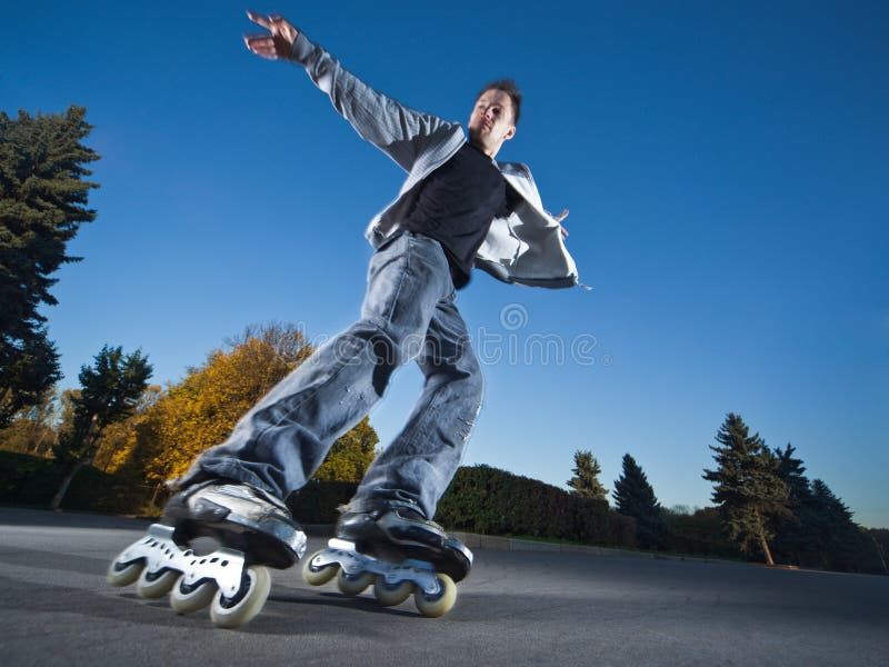 Fast rollerblading