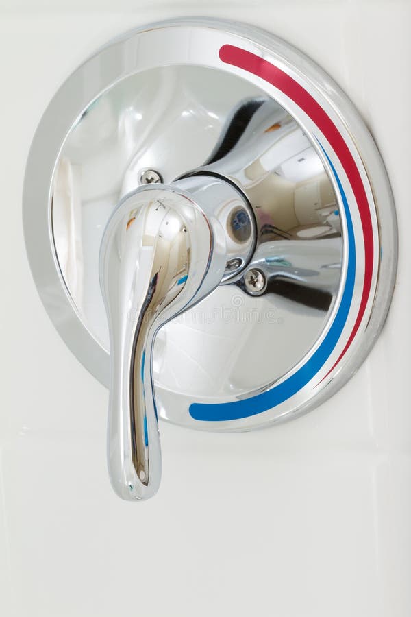 Faucet do chuveiro imagens de stock Faucet do chuveiro imagens de stock