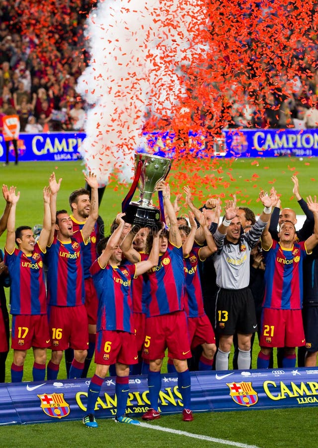 aktivering hale Reaktor FC Barcelona: Spanish League Champion Editorial Photo - Image of confetti,  celebration: 19518106