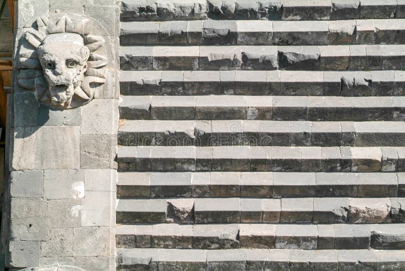 the temple of quetzalcoatl and the cult of sacred war at teotihuacan • religious cult based on sacred war and human sacrifice 69)what is the significance of teotihuacan to the aztecs a sacred city and (eg temple of quetzalcoatl. the temple of quetzalcoatl and the cult of sacred war at teotihuacan • religious cult based on sacred war and human sacrifice 69)what is the significance of teotihuacan to the aztecs a sacred city and (eg temple of quetzalcoatl.