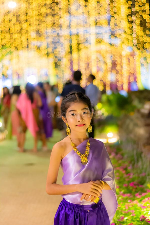 109 Thai Girls Traditional Costumes Stock Photos - Free & Royalty-Free ...