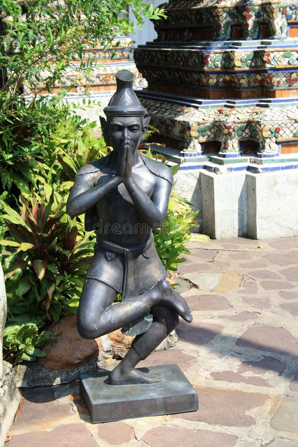 7. Februar 2019 Bangkok, Thailand, Wat Pho-Tempelkomplex Buddhistische Statuen und Skulpturen stockbilder 7. Februar 2019 Bangkok, Thailand, Wat Pho-Tempelkomplex Buddhistische Statuen und Skulpturen stockbilder