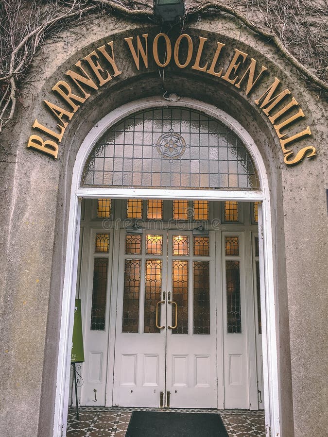 Blarney Woollen Mills, built in 1823, is an Irish heritage shop, located in the village of Blarney stock photos Blarney Woollen Mills, built in 1823, is an Irish heritage shop, located in the village of Blarney stock photos