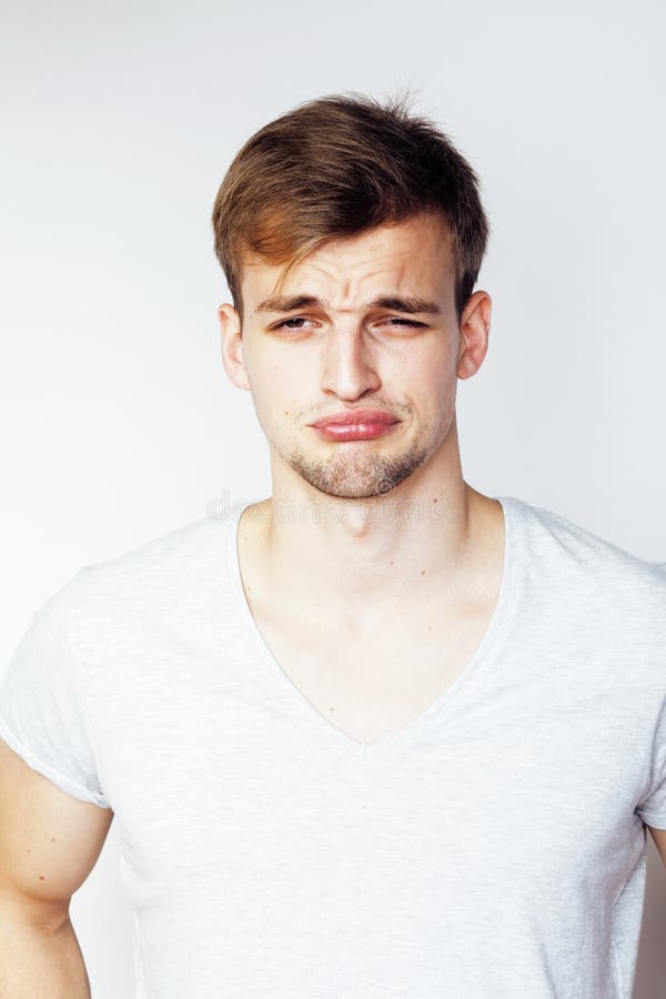 Download Feche Acima Do Retrato Alto De Rir O Homem Novo Isolado No Fundo Branco Imagem de Stock - Imagem de macho, considerável: 65578897
