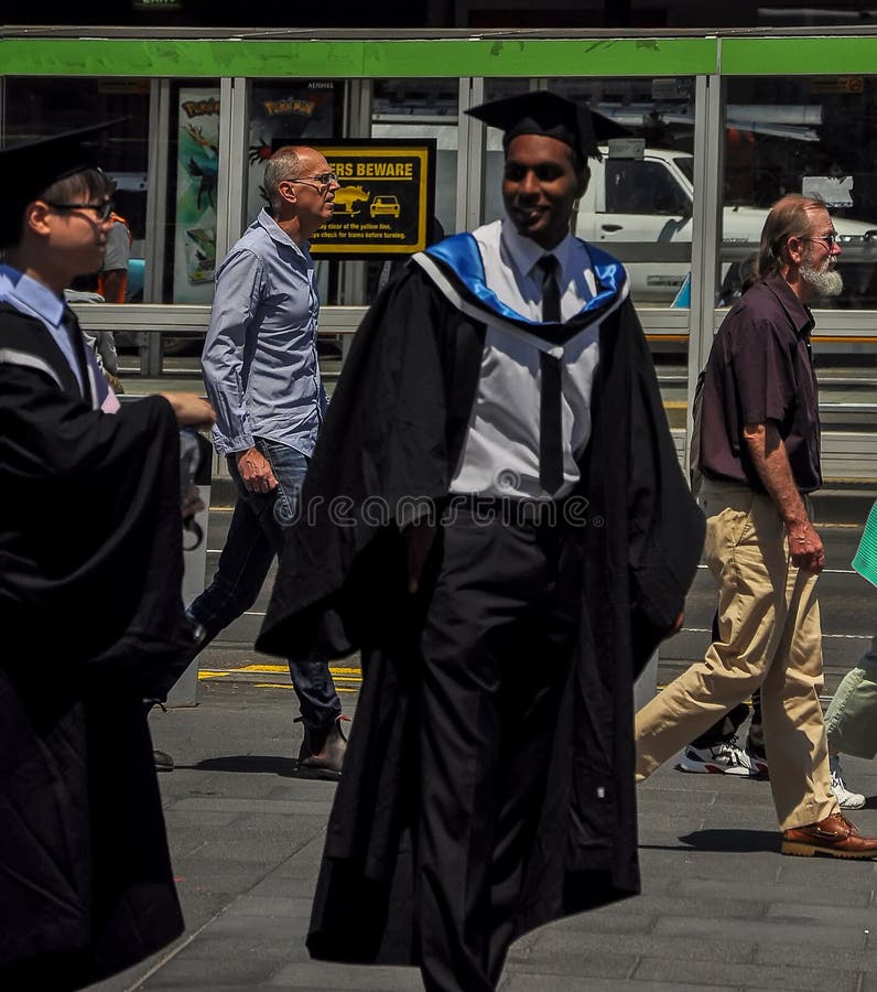 Graduation Gowns Academic Hoods Graduation Caps in the UK  Graduation  Gowns UK