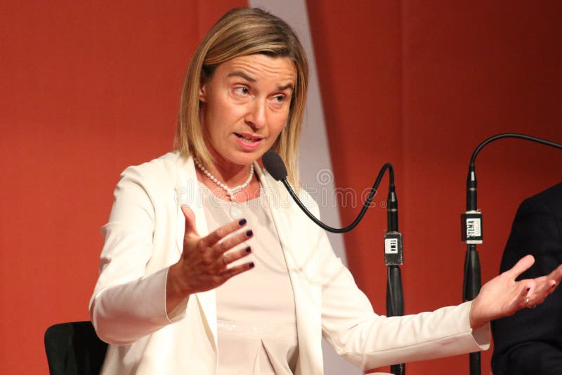 Federica Mogherini, vice-président de Commission européenne photos libres de droits Federica Mogherini, vice-président de Commission européenne photos libres de droits