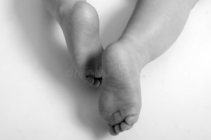 138,227 Female Feet Stock Photos - Free & Royalty-Free Stock Photos from  Dreamstime