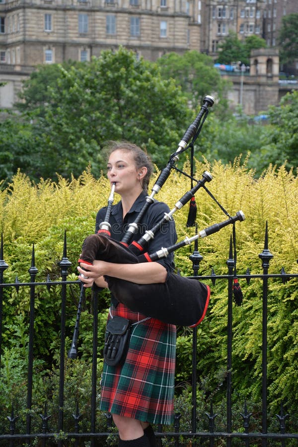 bagpipe player for hire in 23702 bagpipe player for hire in 23702