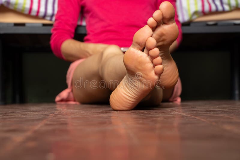 Bare Footjob