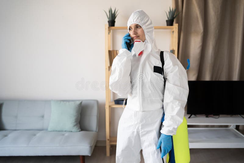 MagSafe Water Bottle - AquaStand | RHINOSHIELD