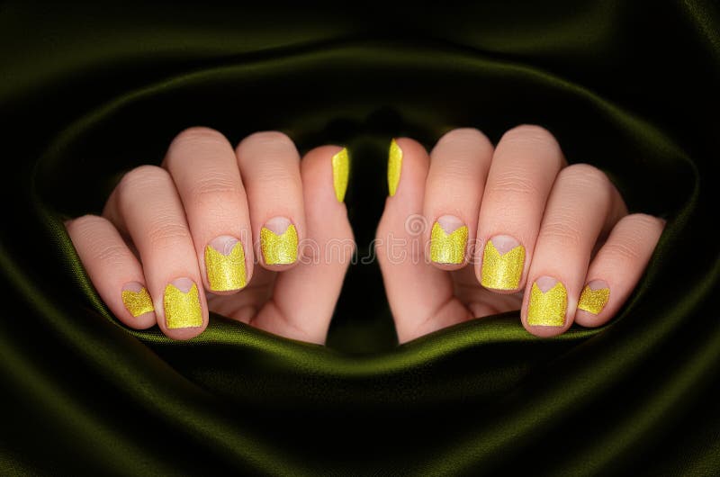 highlighter yellow nail designs