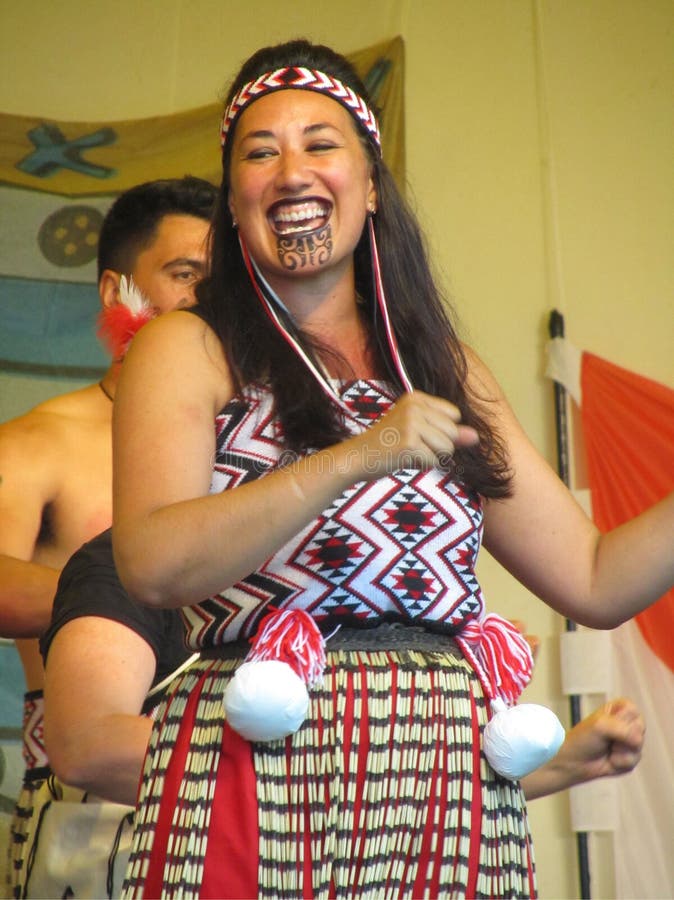Female Maori Performer editorial image. Image of costumed - 58744630