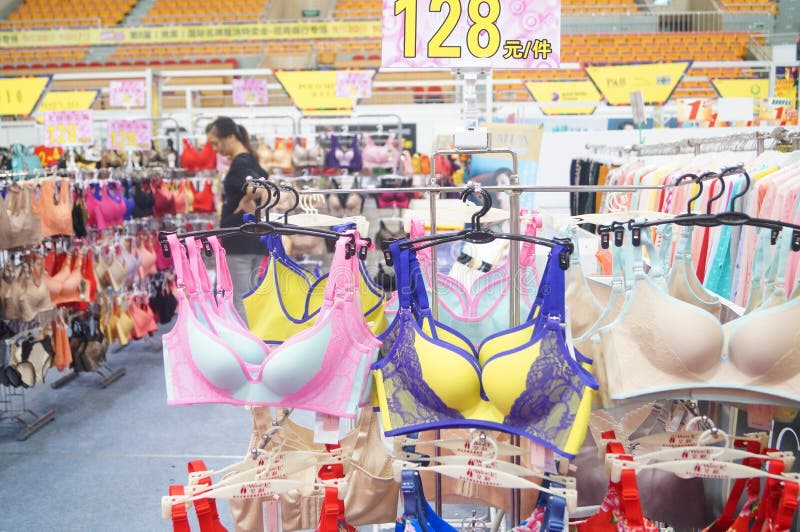 Affordable store bras and panties, Galeri disiarkan oleh izzah syazwani