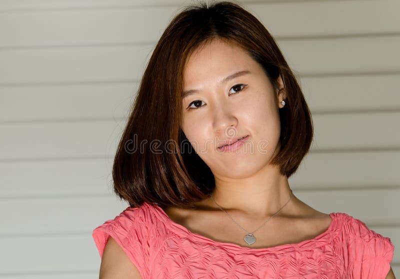 Femme coréen photo stock. Image du modèle, dame, femelle - 23714614