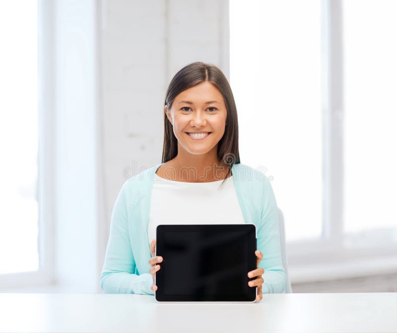 Femme d'affaires ou étudiant avec le PC de comprimé photographie stock libre de droits