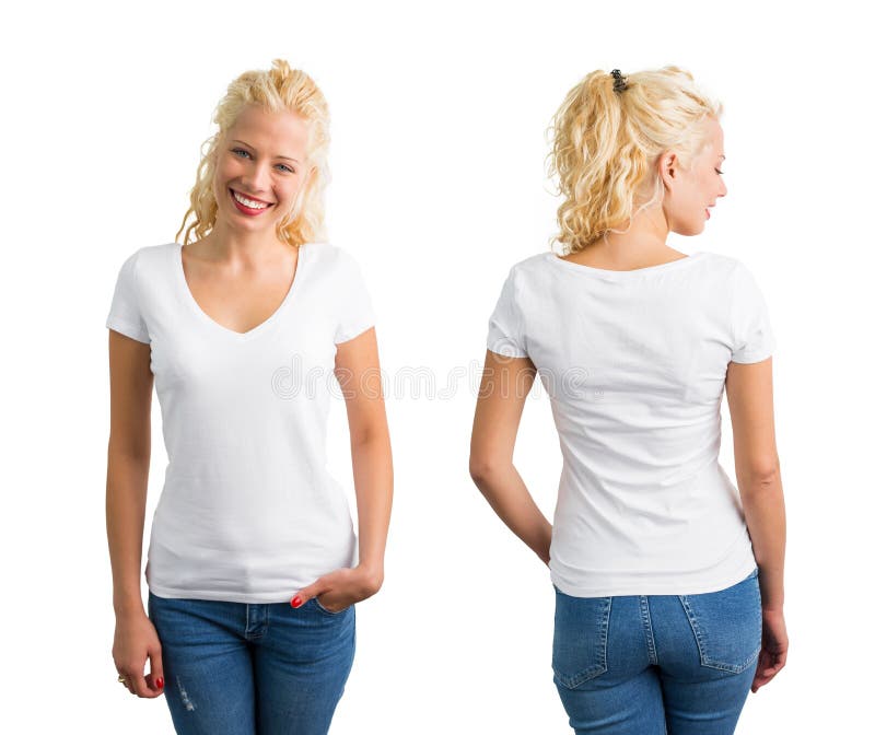 Femme dans le T-shirt blanc de décolleté en V