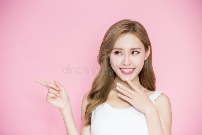 Femme de soins de la peau de beauté photos stock