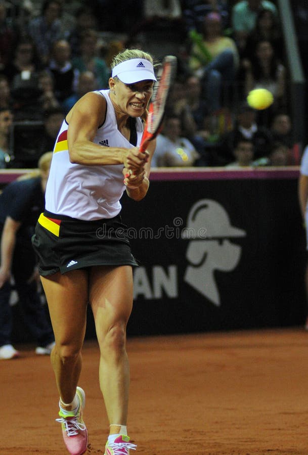 Femme de tennis dans l'action images libres de droits Femme de tennis dans l'action images libres de droits