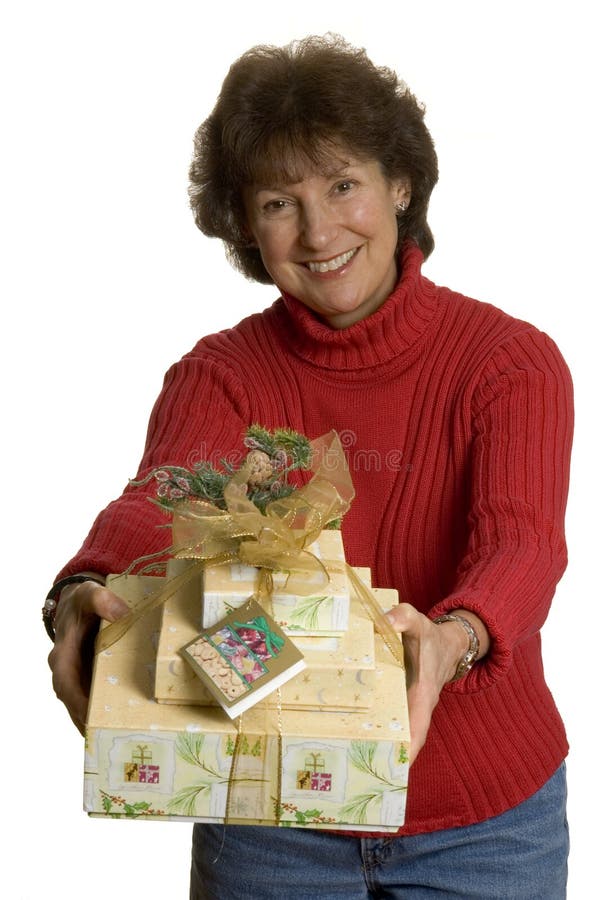 Femme Avec Cadeaux Pour Noël Et Nouvelle Année à La Maison à La Cuisine  Femme Souriante à Santa Chapeau D'aide Avec Boîte Cadeau Photo stock -  Image du cuisine, personne: 232664918