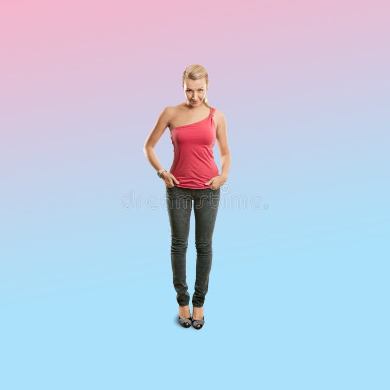 Femme sportive dans le rose photos stock