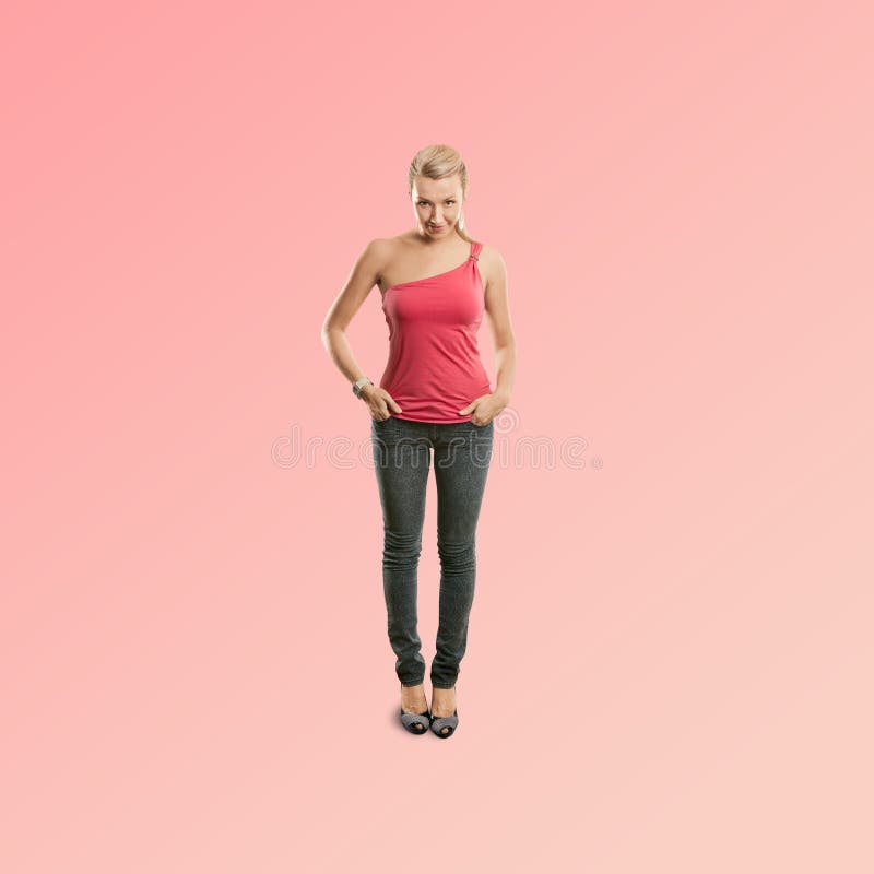 Femme sportive dans le rose image libre de droits