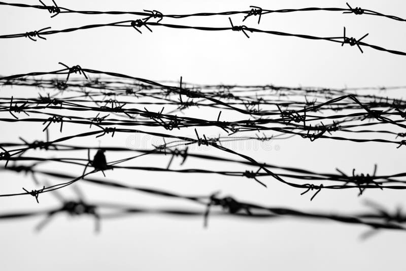 fencing ogrodzenie barbed przewód pozwalać więzienie kolce blok Więzień Holokausta Koncentracyjny obóz więźniowie obrazy royalty free fencing ogrodzenie barbed przewód pozwalać więzienie kolce blok Więzień Holokausta Koncentracyjny obóz więźniowie obrazy royalty free