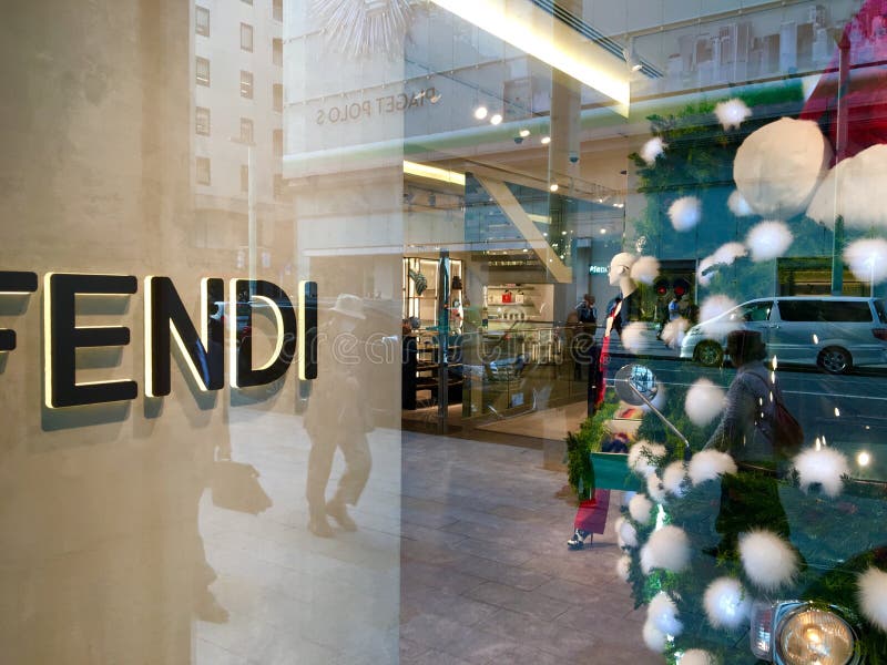 Fendi store opening hi-res stock photography and images - Alamy