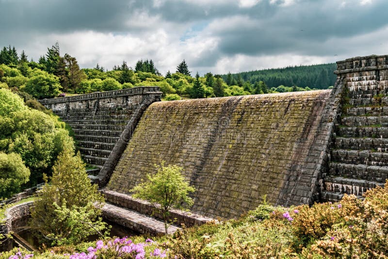Fenworthdam in Dartmoor royalty-vrije stock afbeeldingen Fenworthdam in Dartmoor royalty-vrije stock afbeeldingen