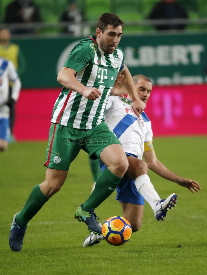 Ferencvarosi TC V Budapest Honved - Hungarian Football Cup 2-1 Editorial  Image - Image of sportsman, kupa: 85988835