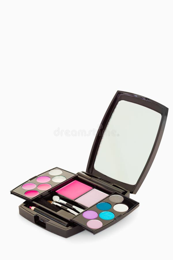 Boîte de maquillage photo stock. Image du beau, ombre - 37055570