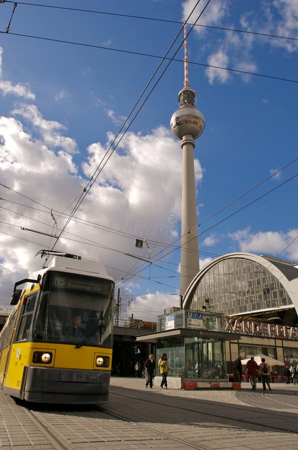 Fernsehturm and tram at alexanderplatz