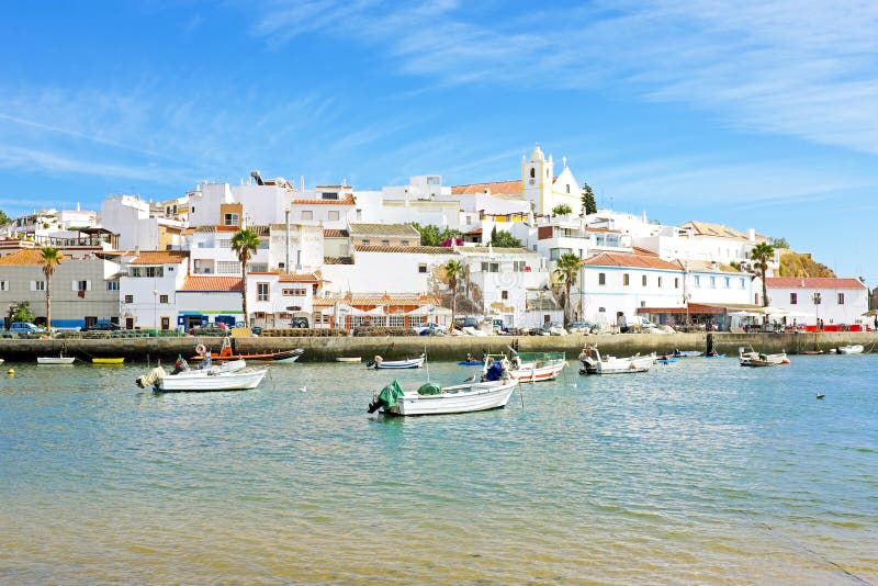 Ferragudo no Algarve, Portugal imagem de stock