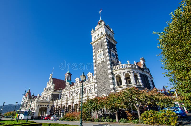 Ferrocarril de Dunedin que está situado en la isla del sur de Nueva Zelanda imagen de archivo Ferrocarril de Dunedin que está situado en la isla del sur de Nueva Zelanda imagen de archivo