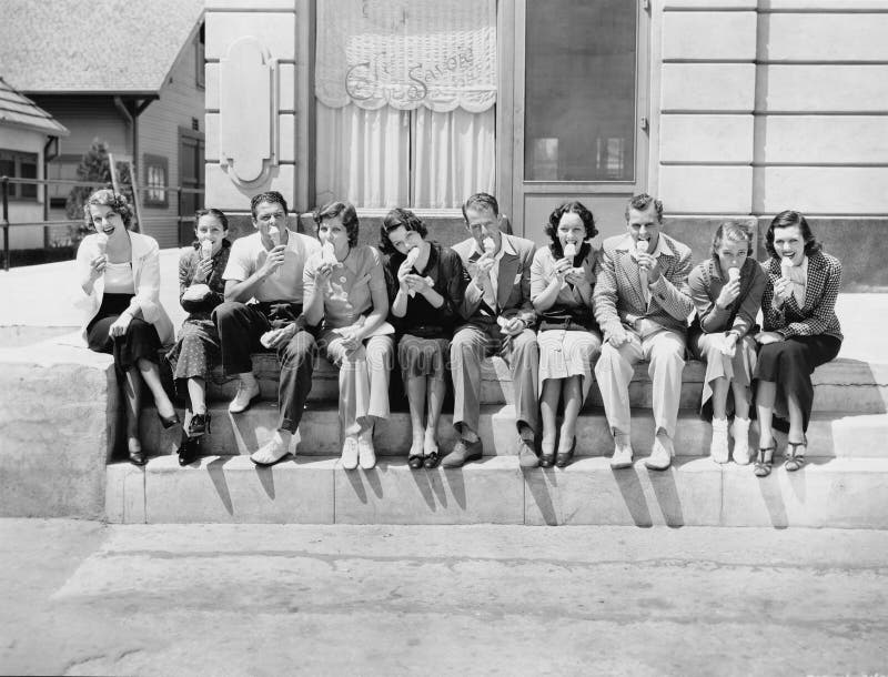 FESTIN FRAIS (toutes les personnes représentées ne sont pas plus long vivantes et aucun domaine n'existe Garanties de fournisseur photographie stock FESTIN FRAIS (toutes les personnes représentées ne sont pas plus long vivantes et aucun domaine n'existe Garanties de fournisseur photographie stock