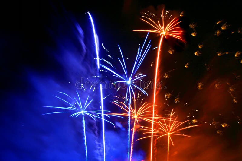 Festival dos fogos-de-artifício imagens de stock royalty free Festival dos fogos-de-artifício imagens de stock royalty free